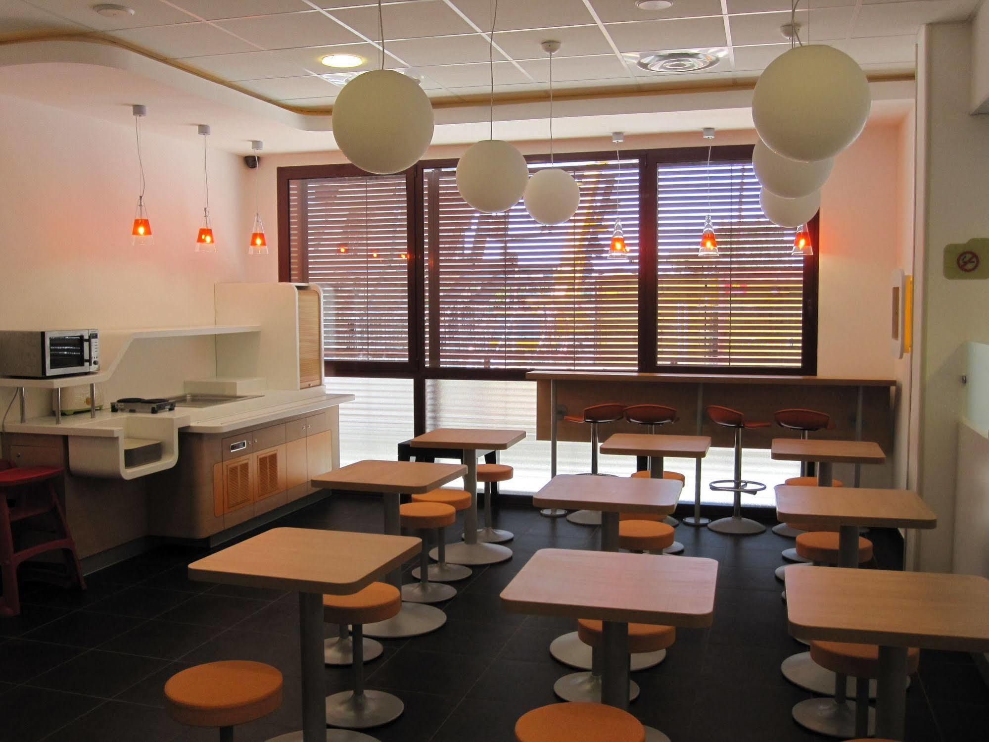 Ibis Budget Perpignan Centre Экстерьер фото